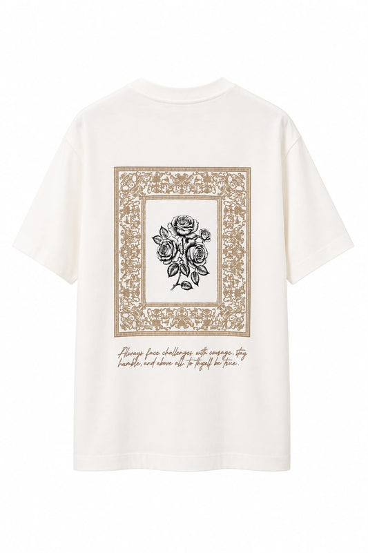 T-Shirt Oversize Écru « Thyself Be True » – Floral Vintage